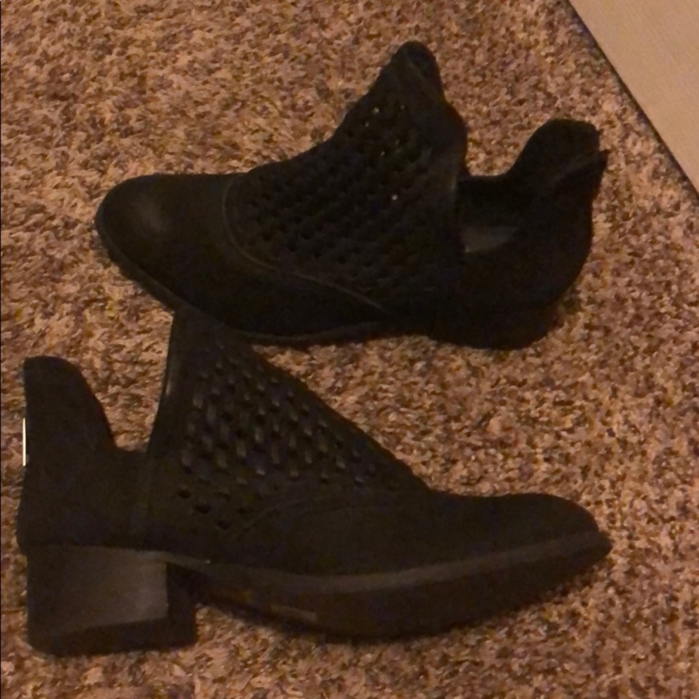 Black booties size 10